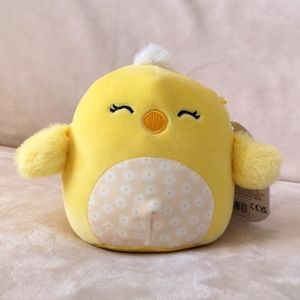 Squishmallow 5 inches Aimee, yellow chick